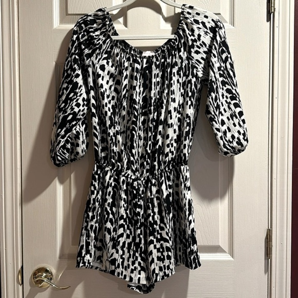 Black/Cream Romper with abstract pattern
